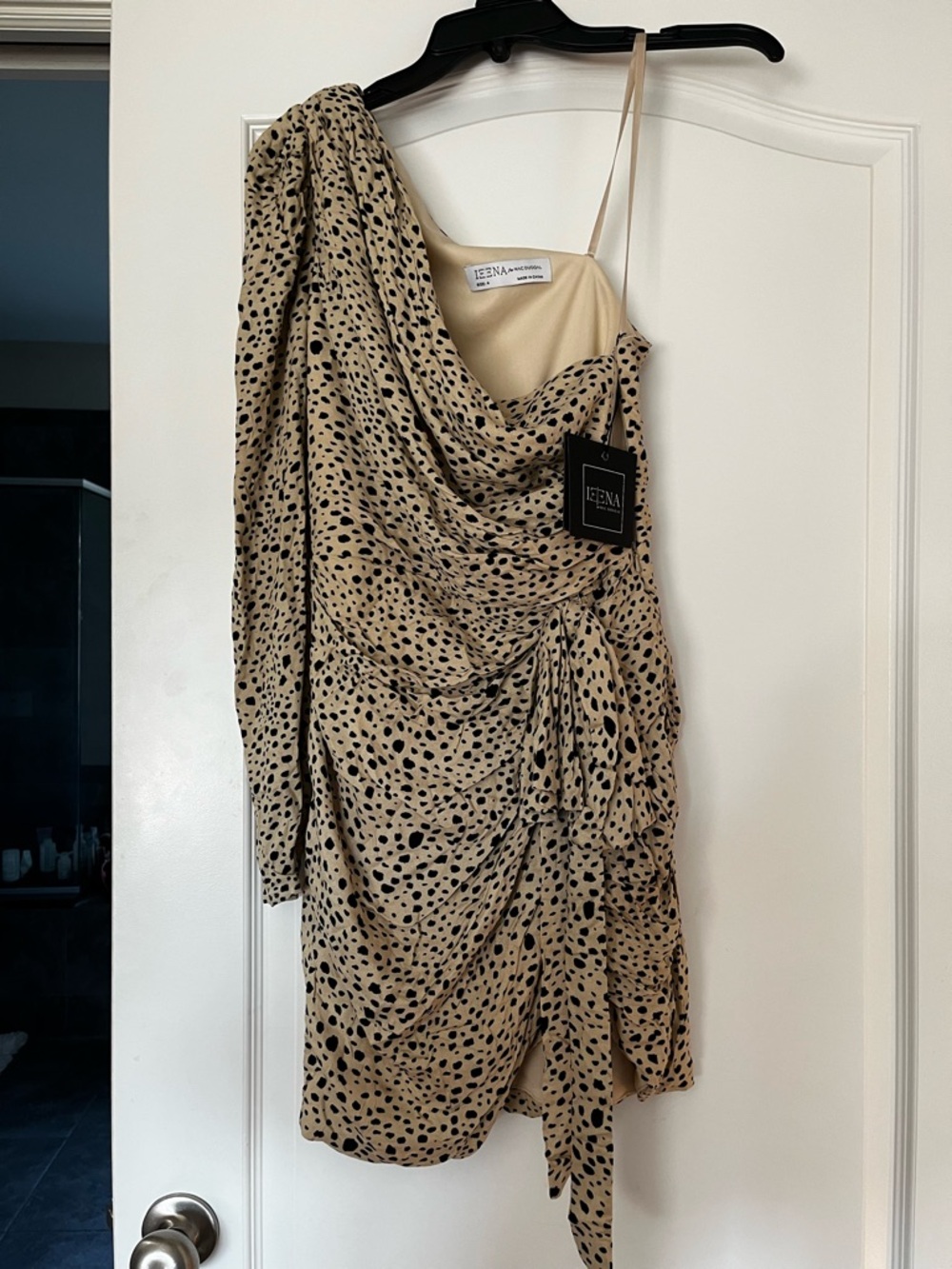 MAC DUGGAL Dress Size 4 Mini Dress Animal Print NEW Cream One Sleeve